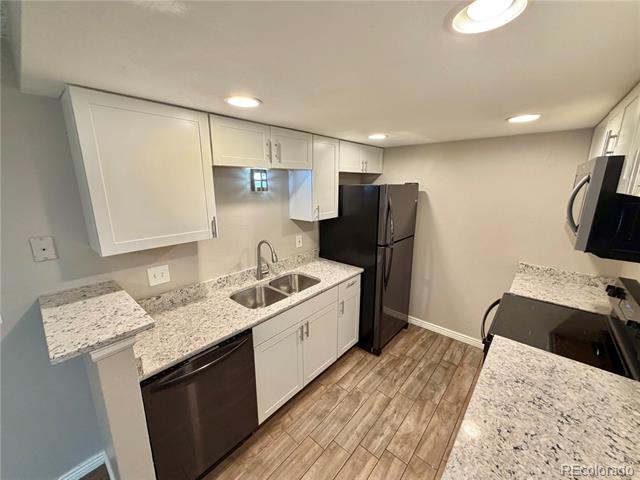 18106 E Ohio Avenue Unit: 203
