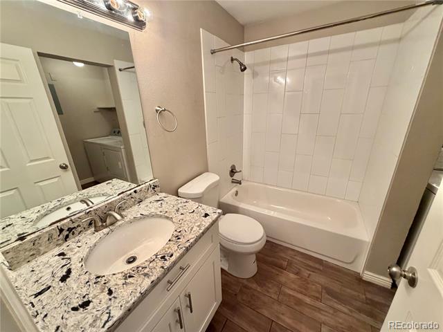 18106 E Ohio Avenue Unit: 203