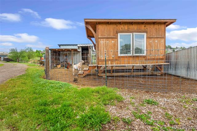 7587 Wright Court