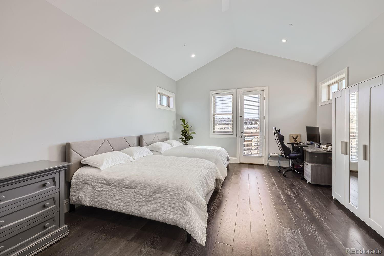 7587 Wright Court