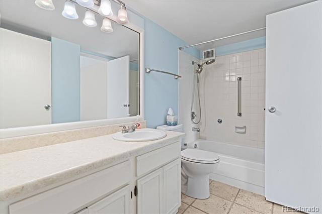 14000 E Linvale Place Unit: 107