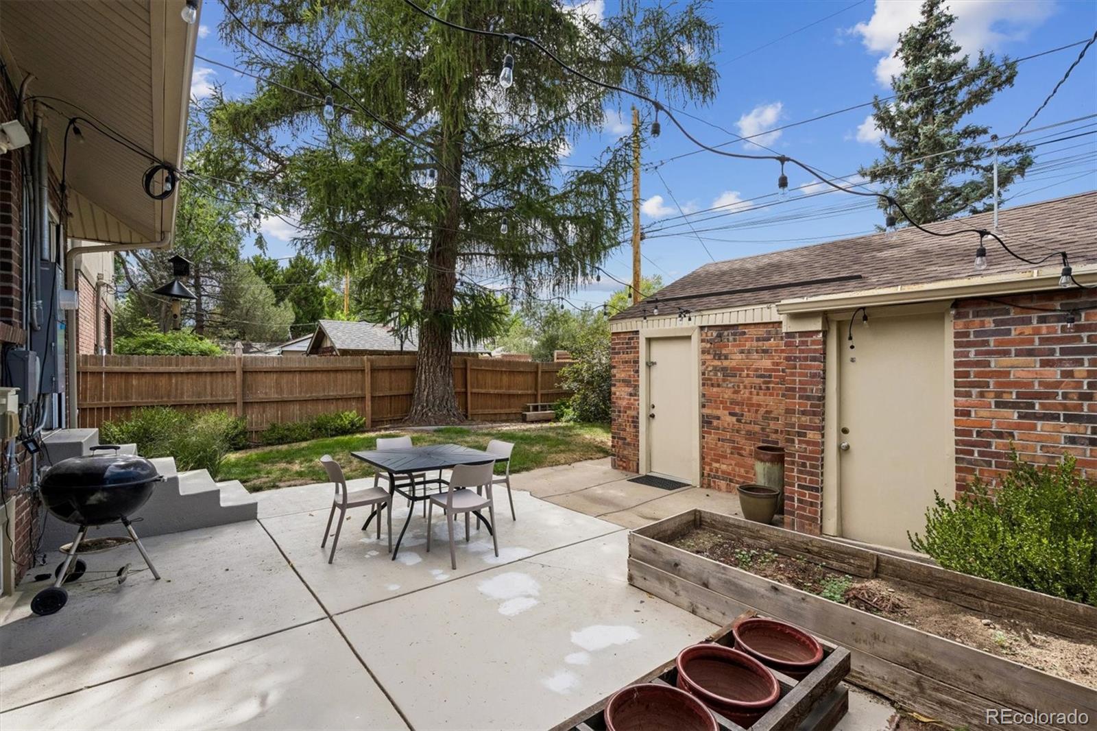 2665 Dahlia Street