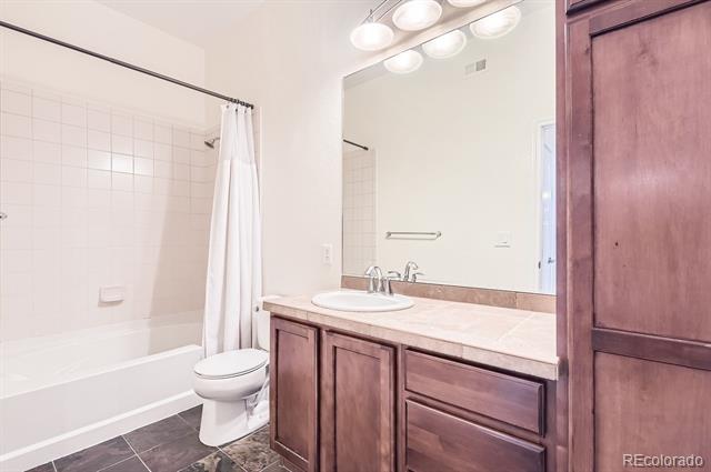 10111 Inverness Main Street Unit: 228