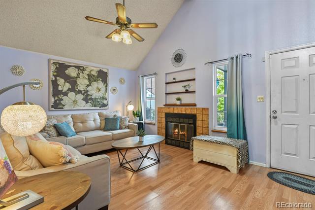 4559 Sunnyhill Drive