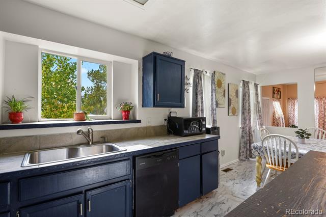 4559 Sunnyhill Drive