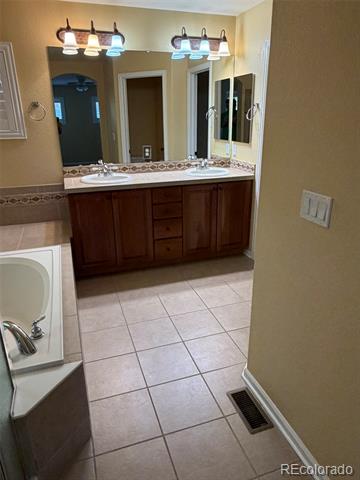 203 Oneida Court
