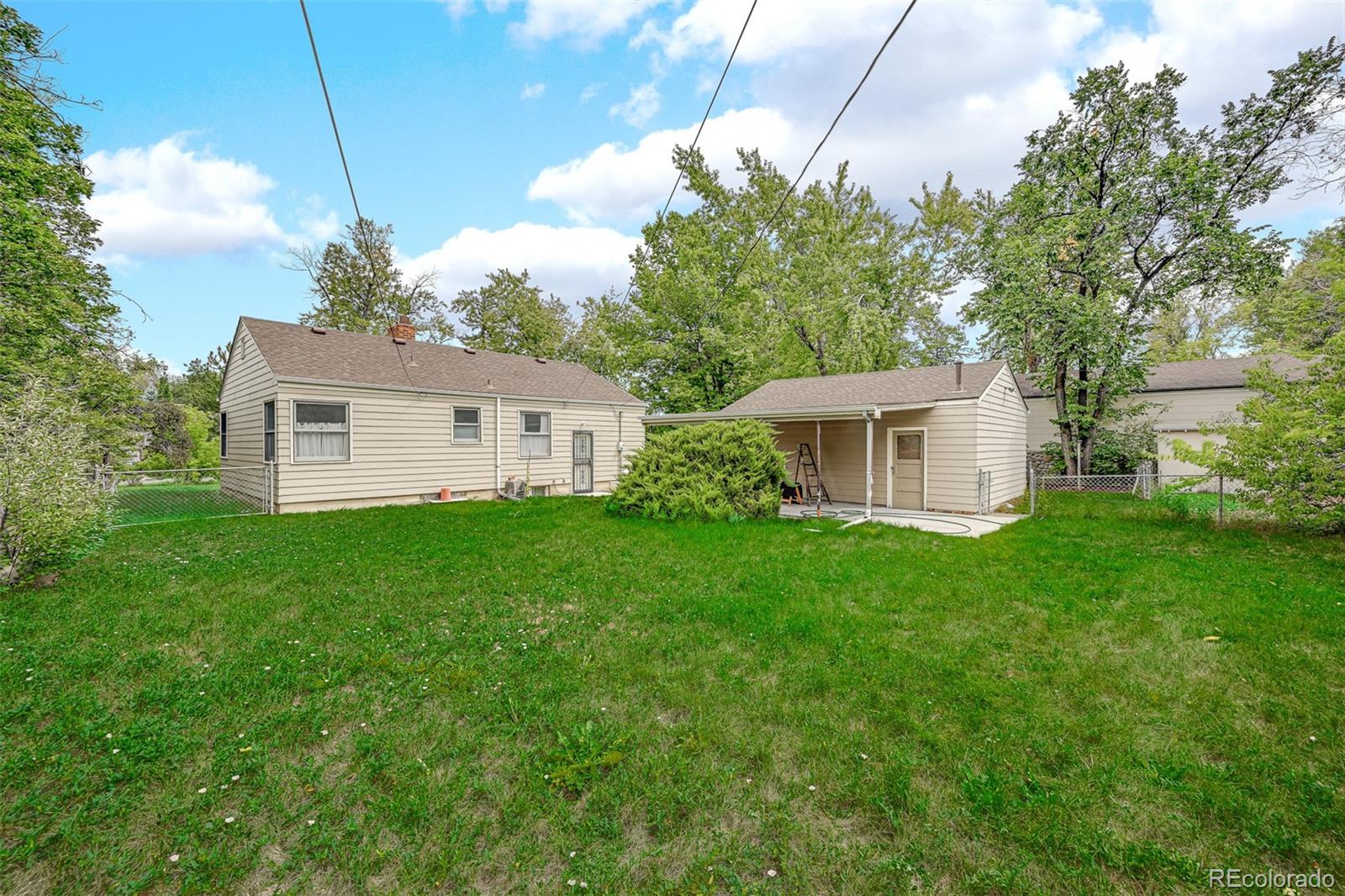 2245 Bell Court