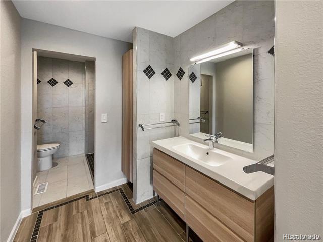 9550 E Florida Avenue Unit: 2022