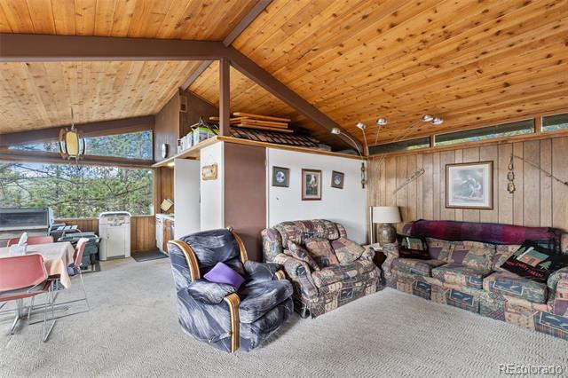 65 Mesa Drive