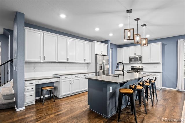 3021 Leafdale Drive