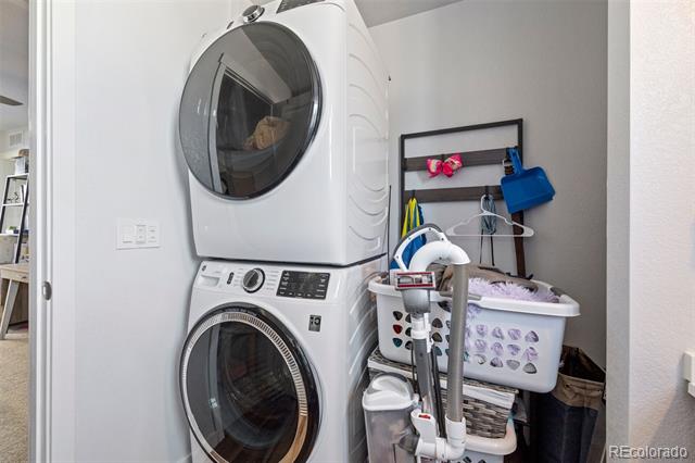 2829 W 53rd Avenue Unit: 102