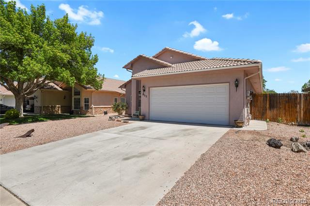 932 Pinecrest Drive