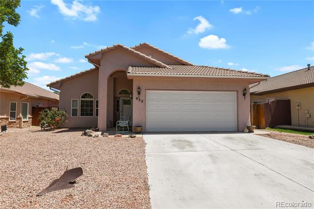 932 Pinecrest Drive