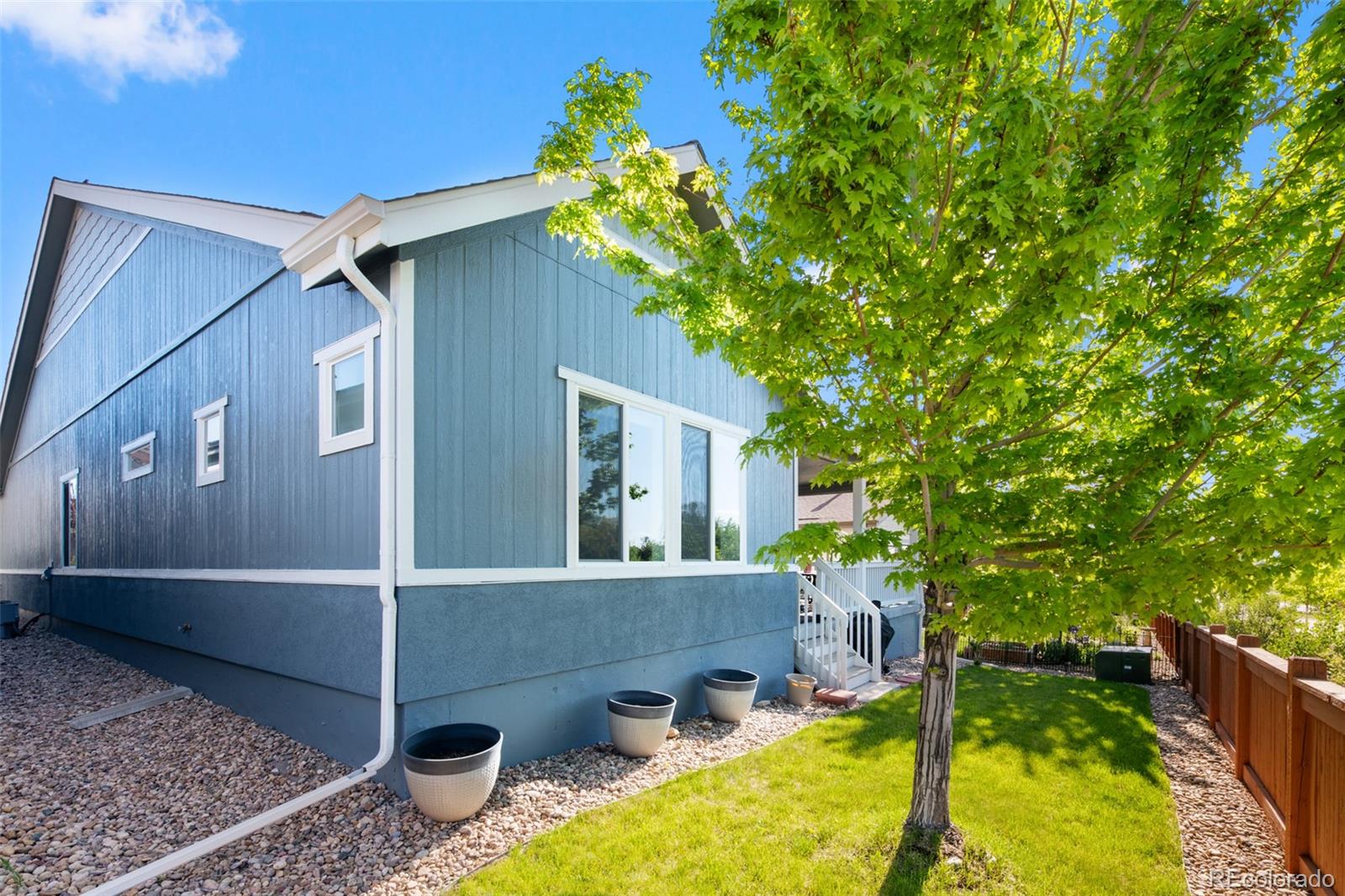 12282 Meadowlark Lane
