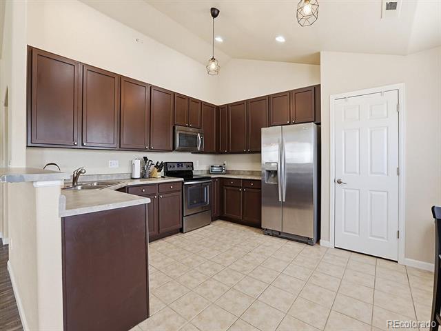 7243 S Millbrook Court Unit: E