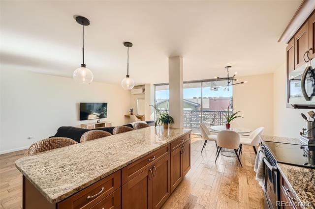 4570 E Yale Avenue Unit: 606