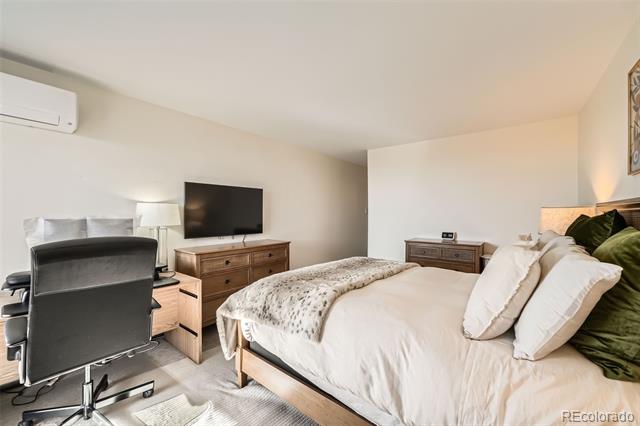 4570 E Yale Avenue Unit: 606