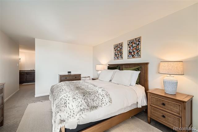 4570 E Yale Avenue Unit: 606