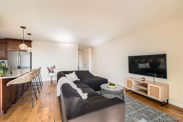 4570 E Yale Avenue Unit: 606