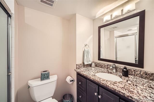 4570 E Yale Avenue Unit: 606