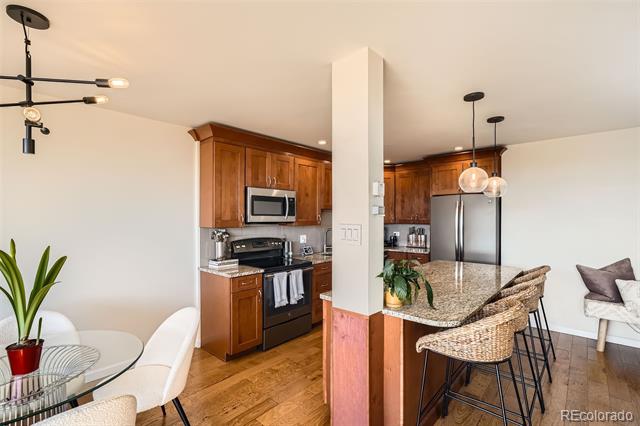 4570 E Yale Avenue Unit: 606