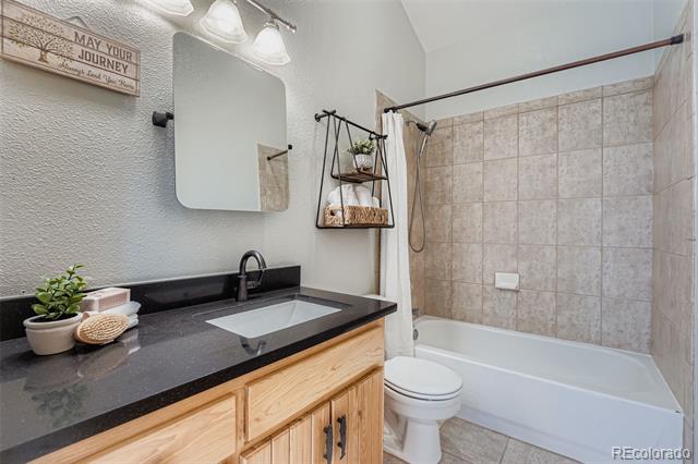 3327 Wildrose Circle