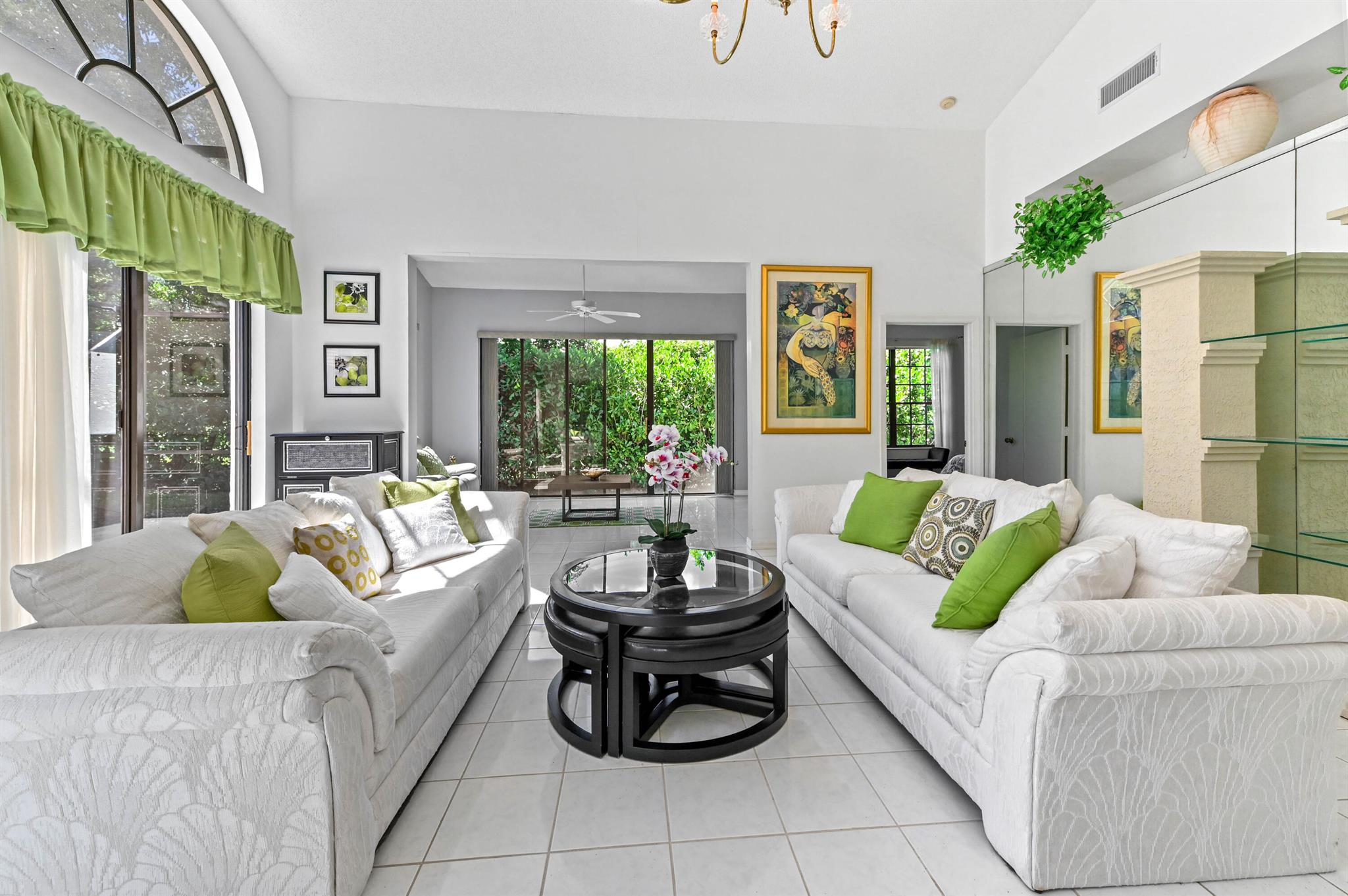 4940 Sherwood Forest Drive