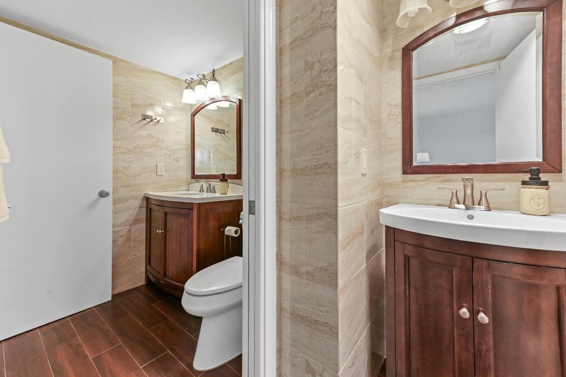 555 NW 4th Avenue 5070