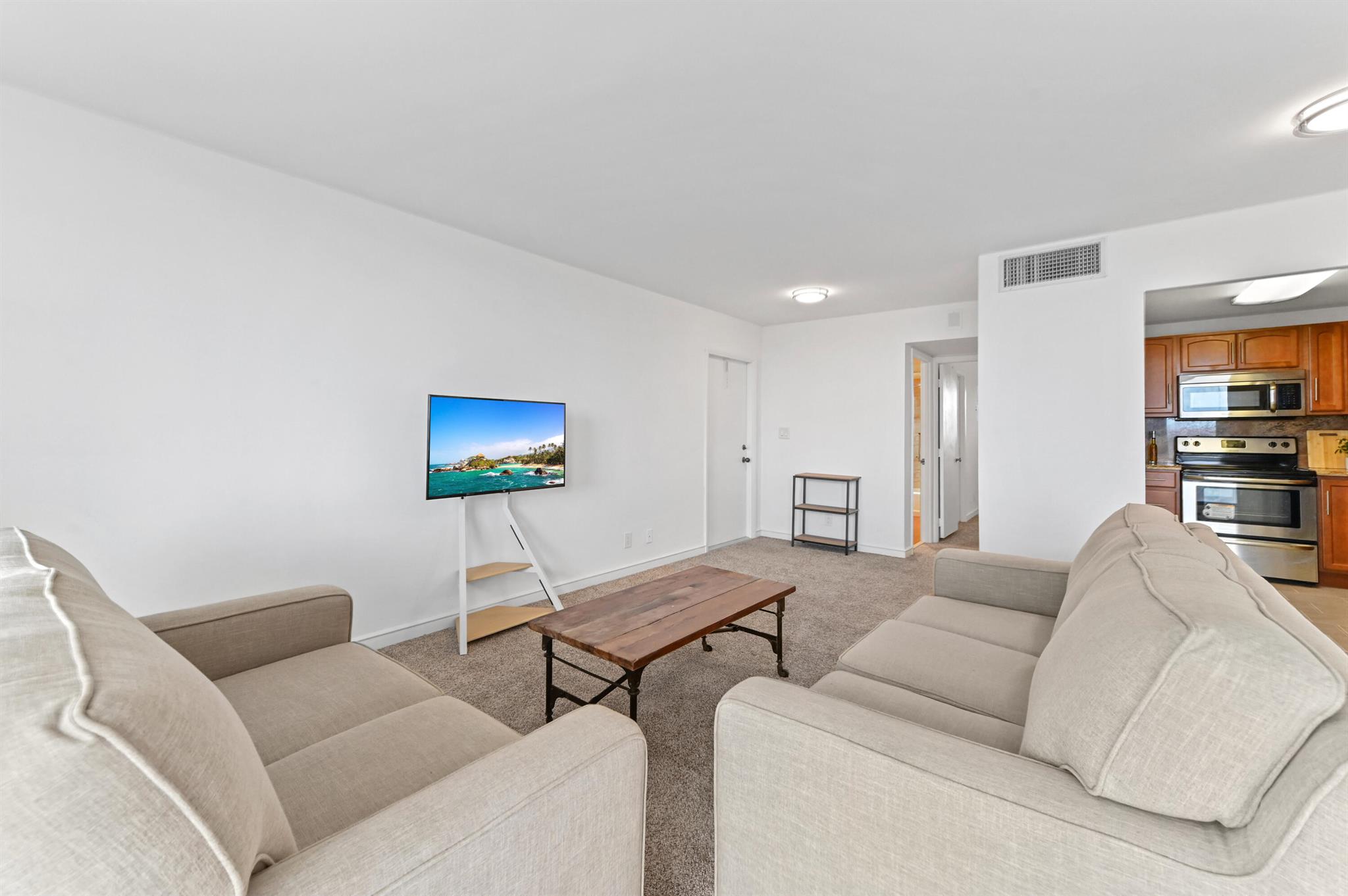 555 NW 4th Avenue 5070