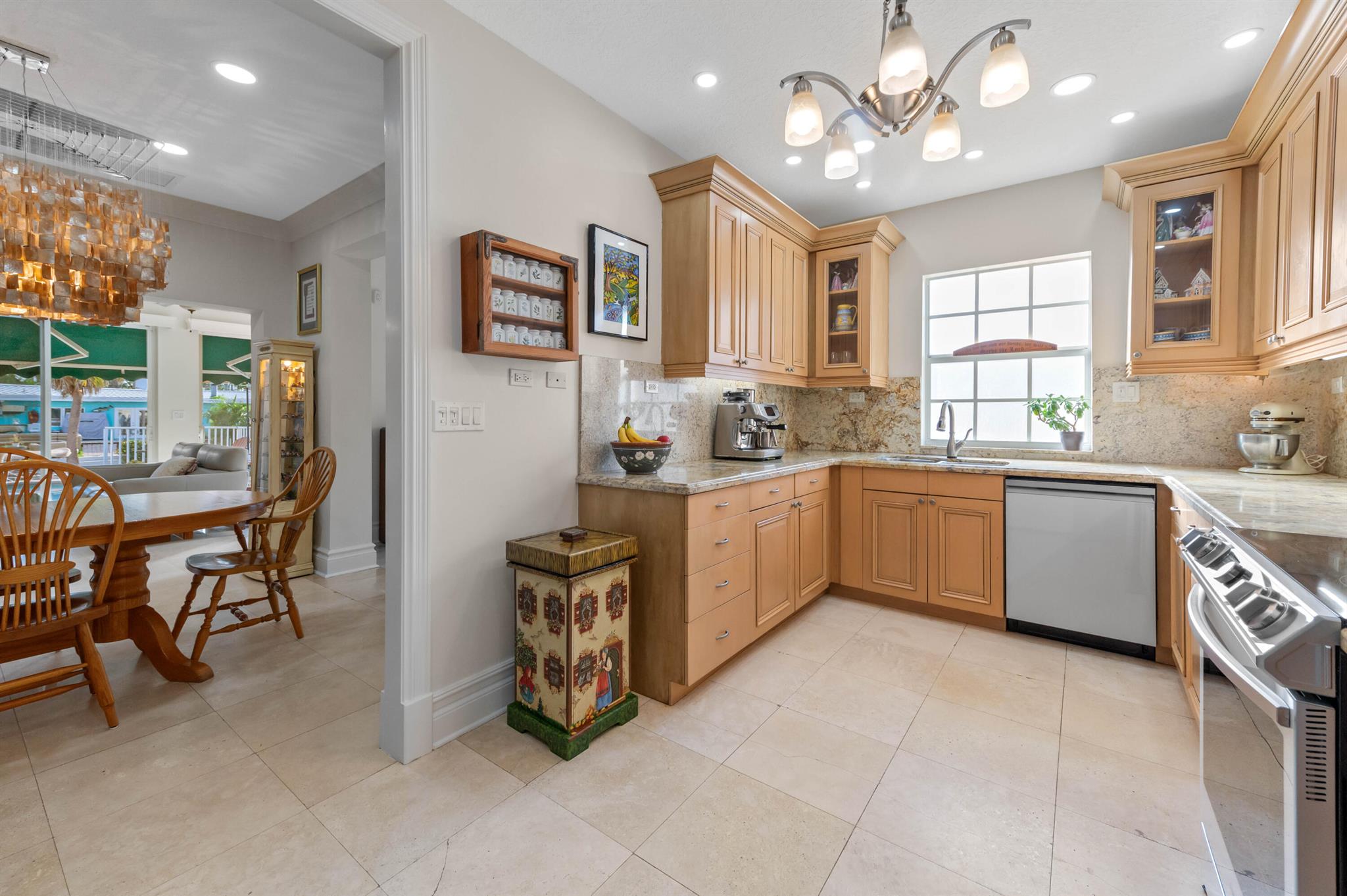 746 W Palmetto Park Road