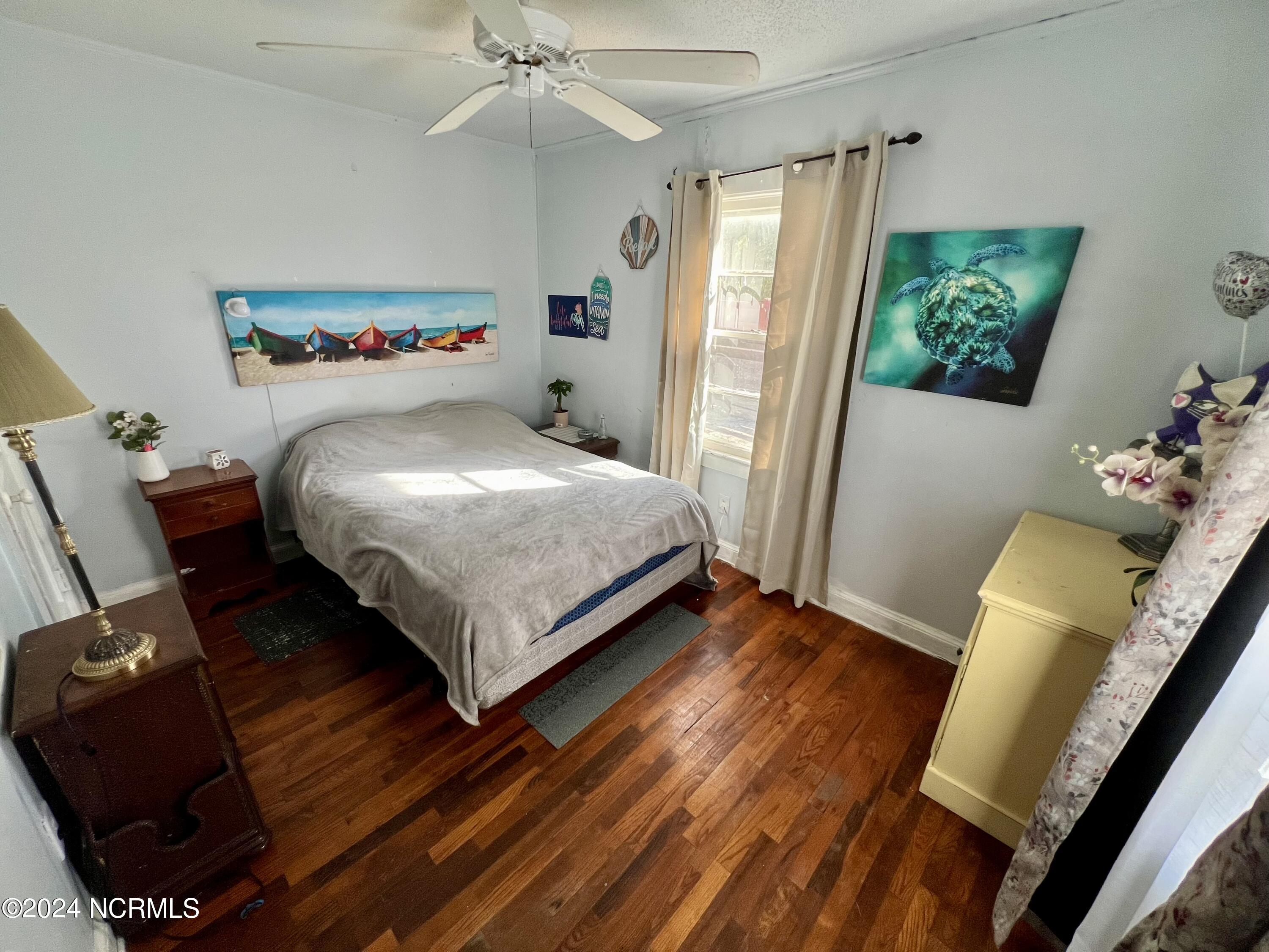 525 Crab Apple Lane