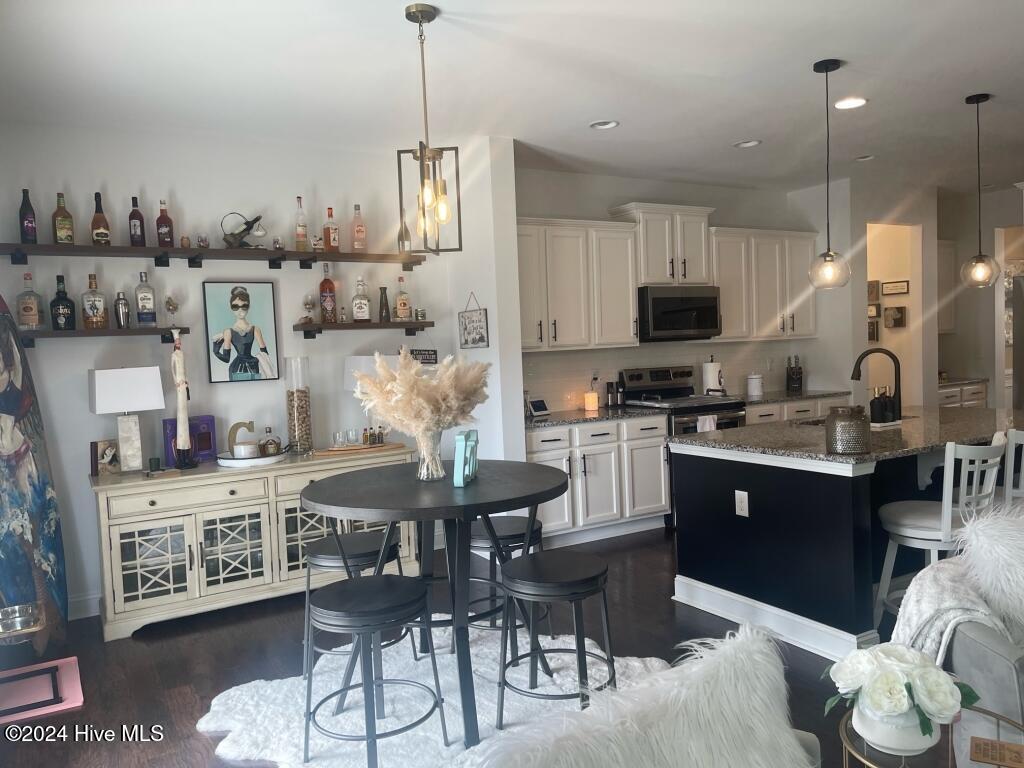 1332 Goldengrove Lane