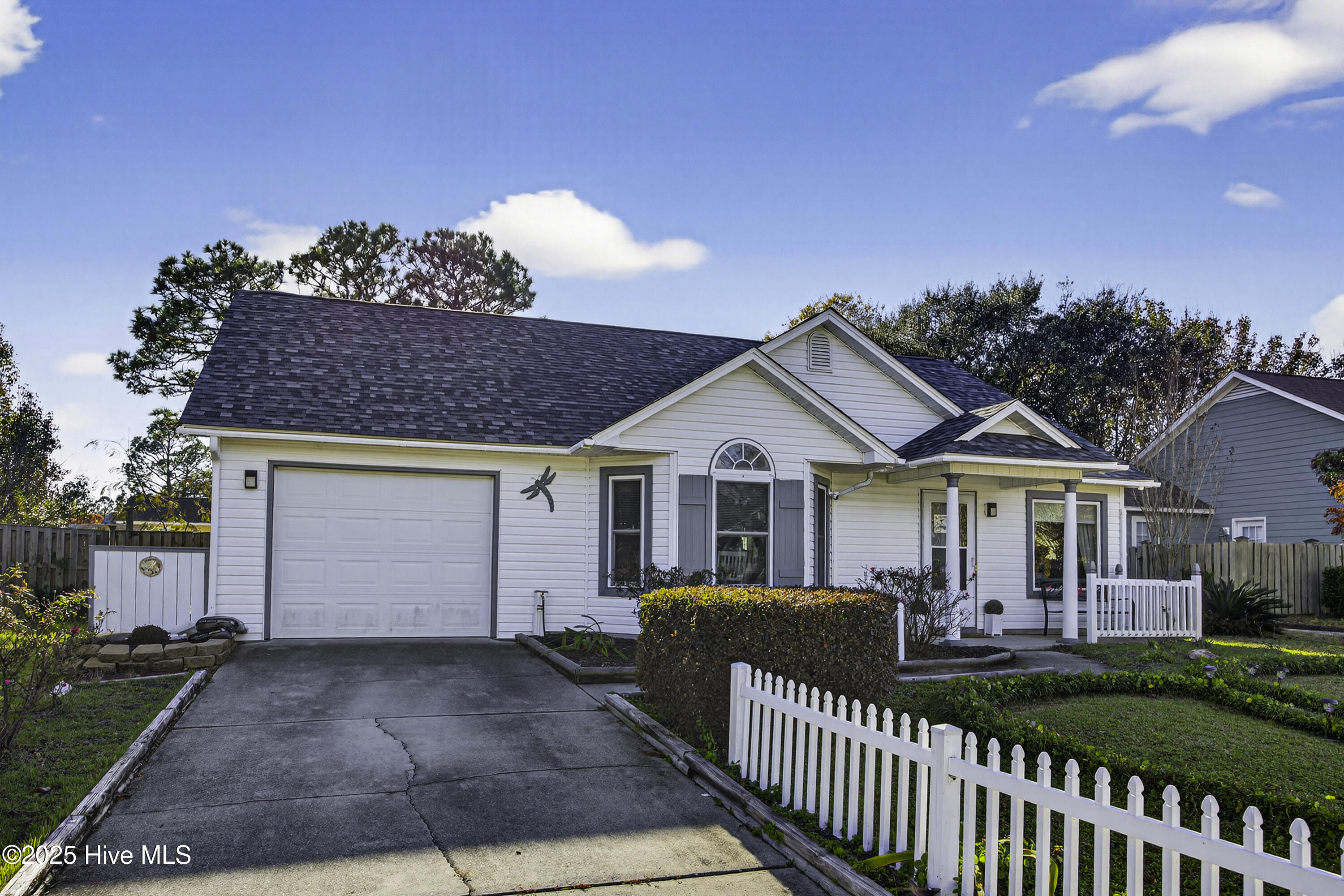 1220 Lacewood Court