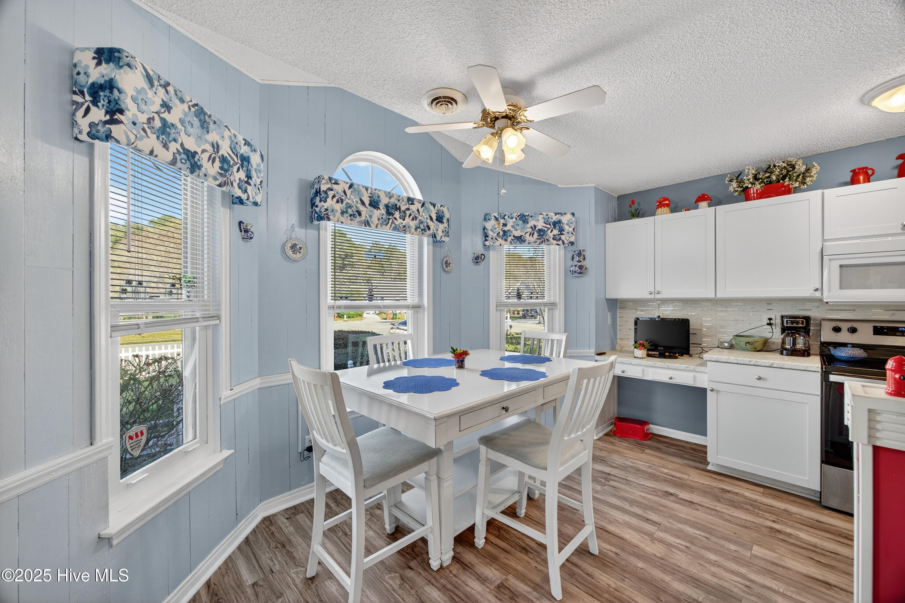 1220 Lacewood Court