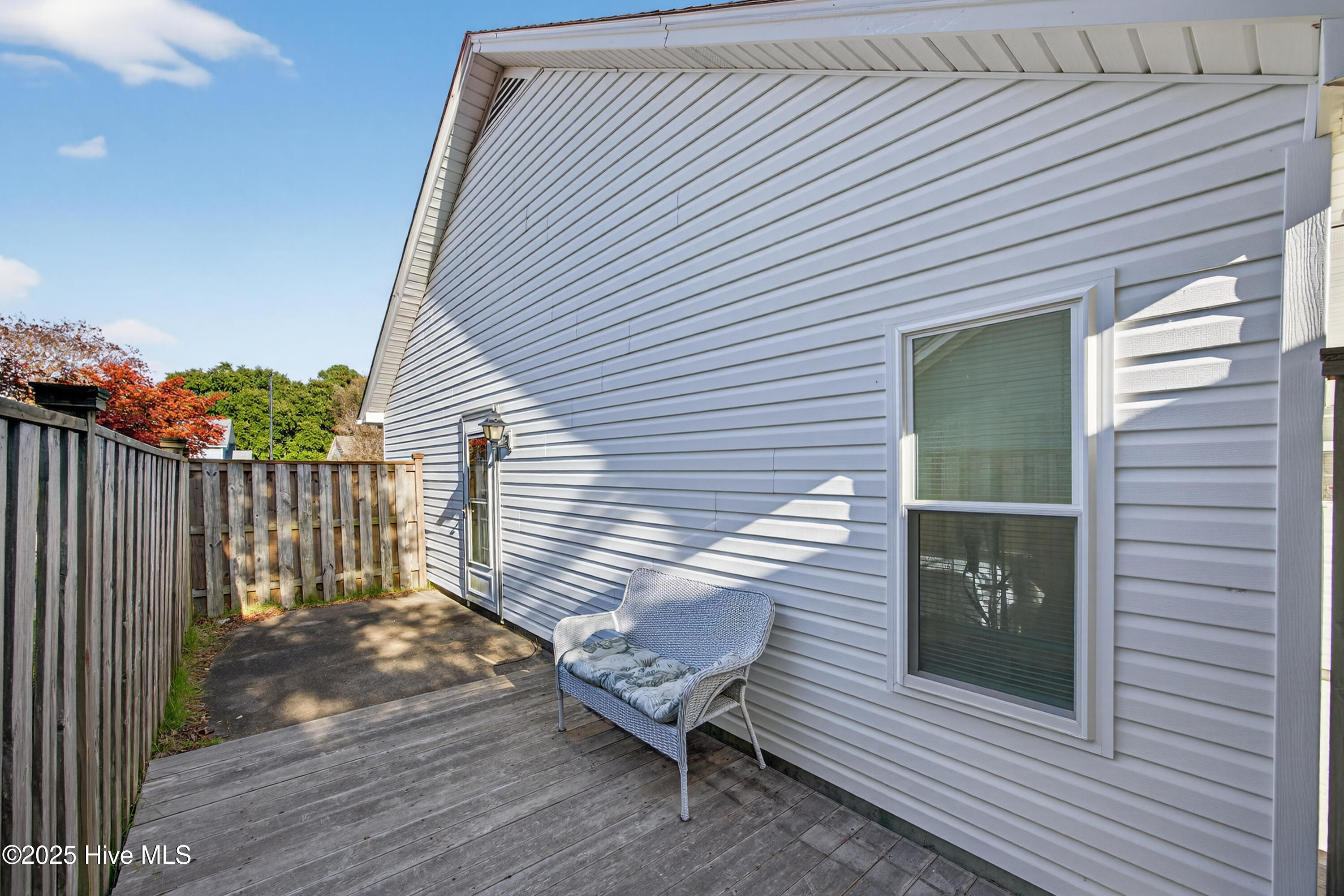 1220 Lacewood Court
