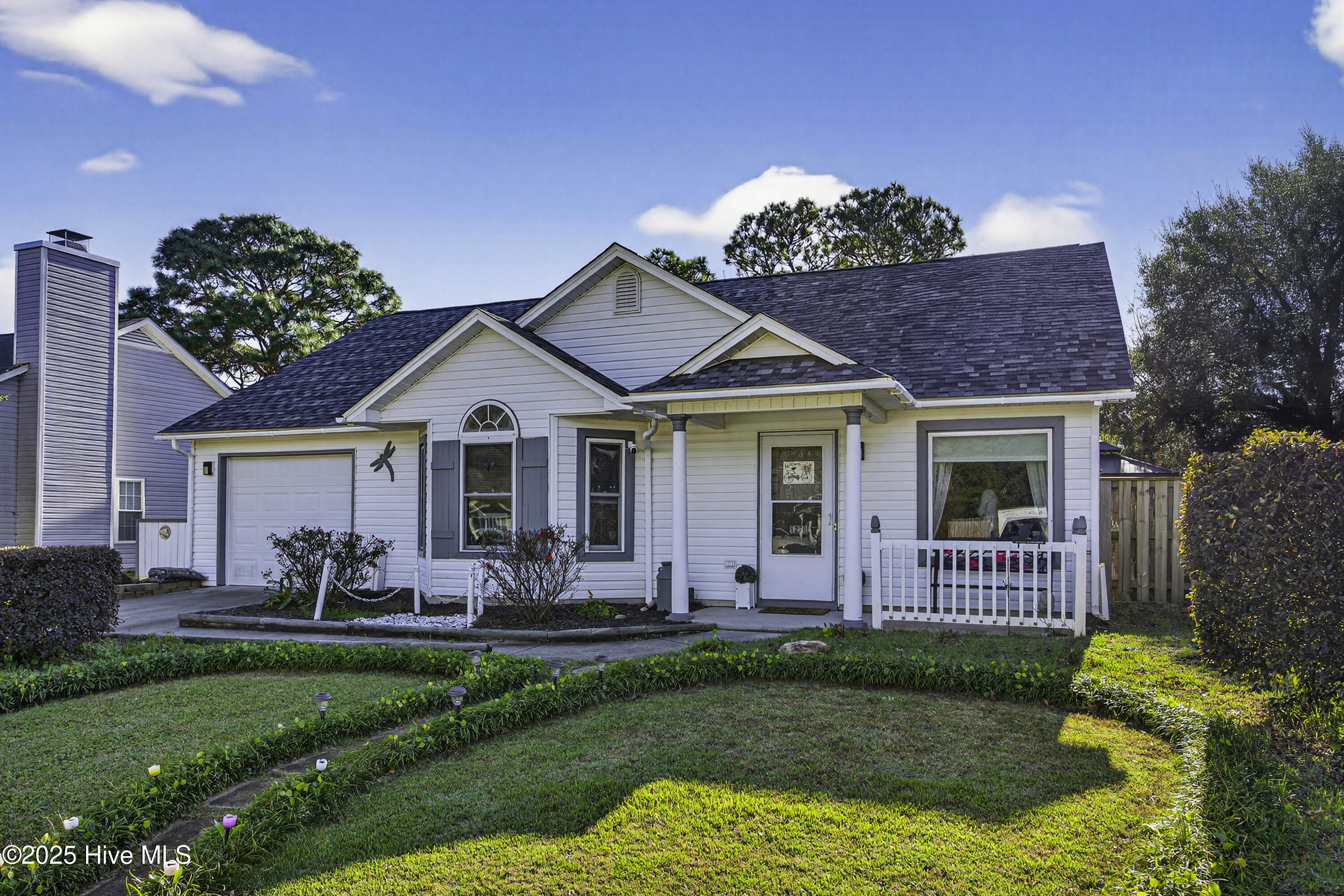 1220 Lacewood Court