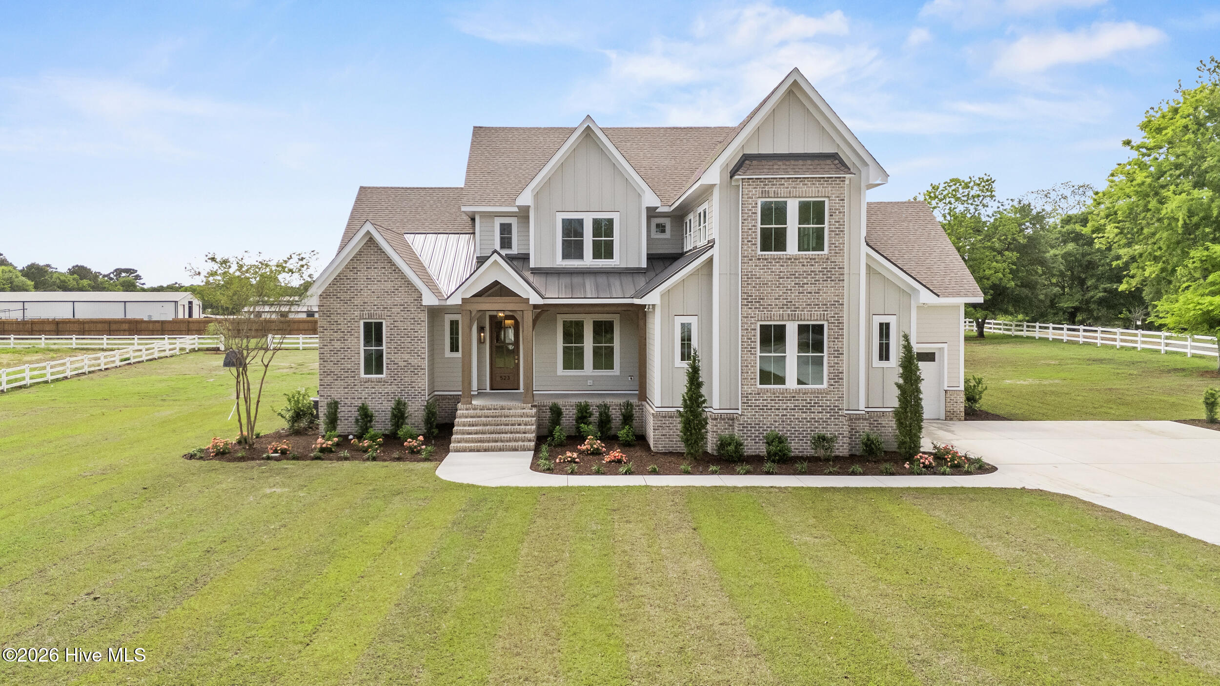 523 Ballast Point Road