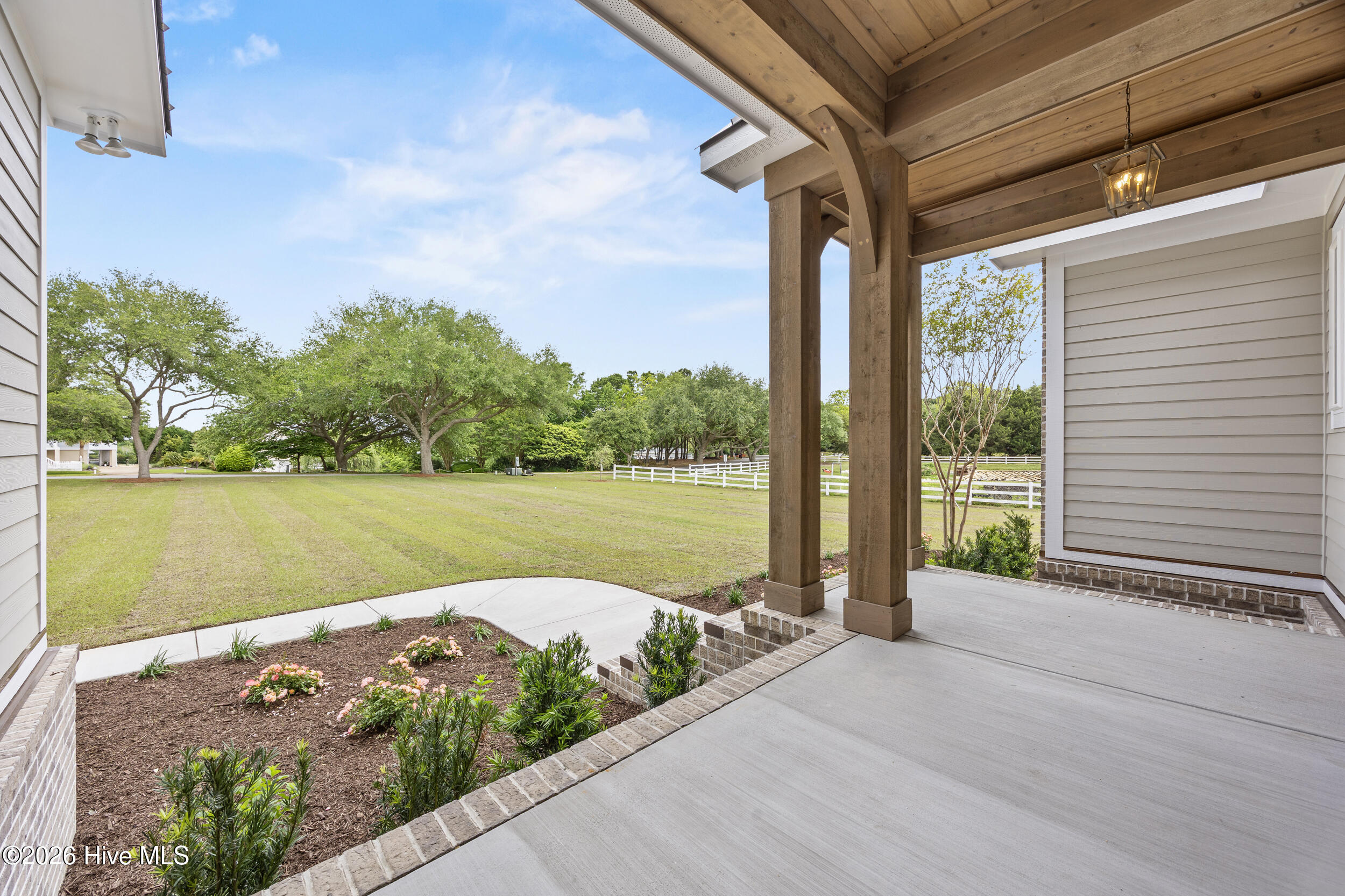 523 Ballast Point Road