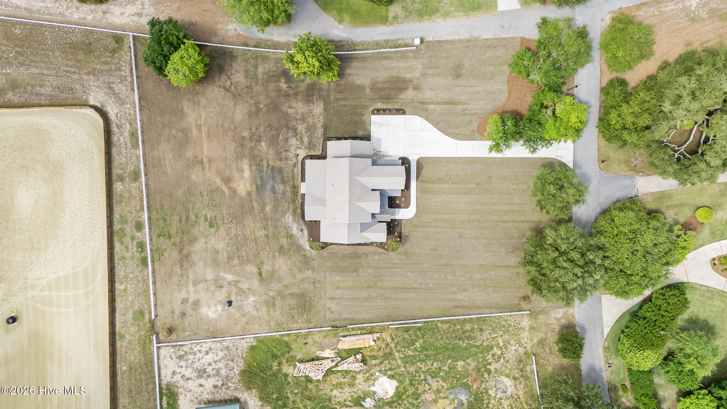523 Ballast Point Road