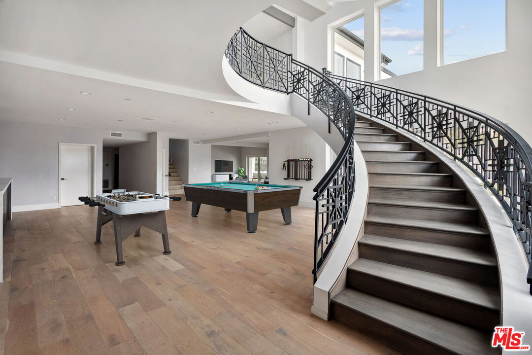 2112 Rocky View Rd