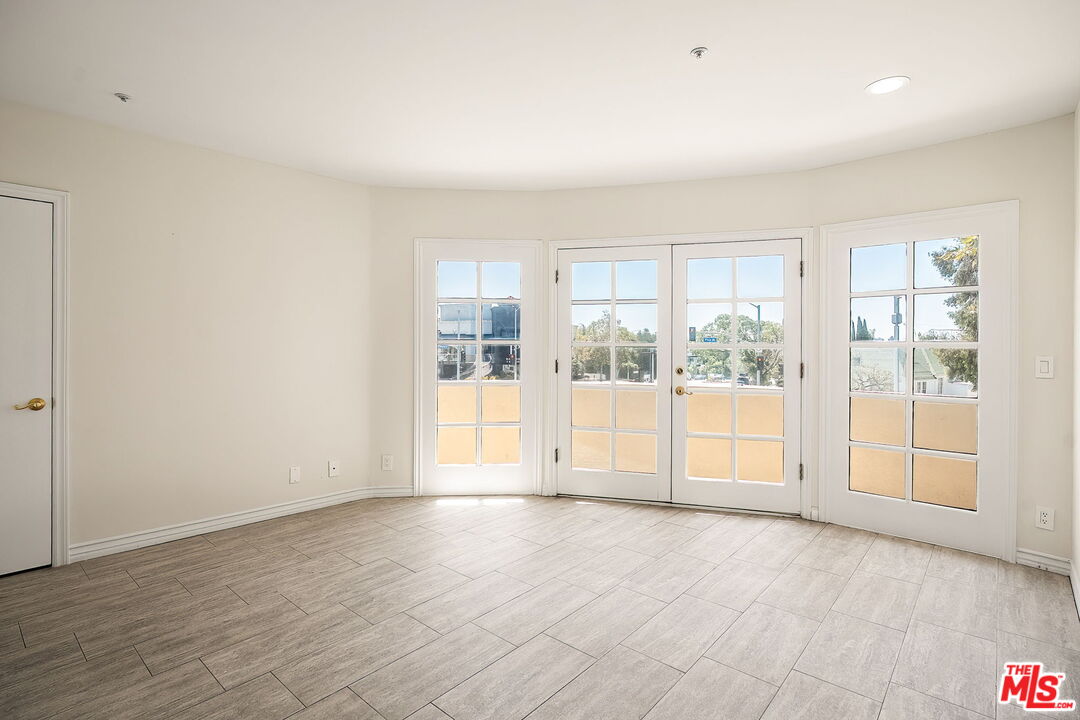 1278 S Camden Dr Unit: 103