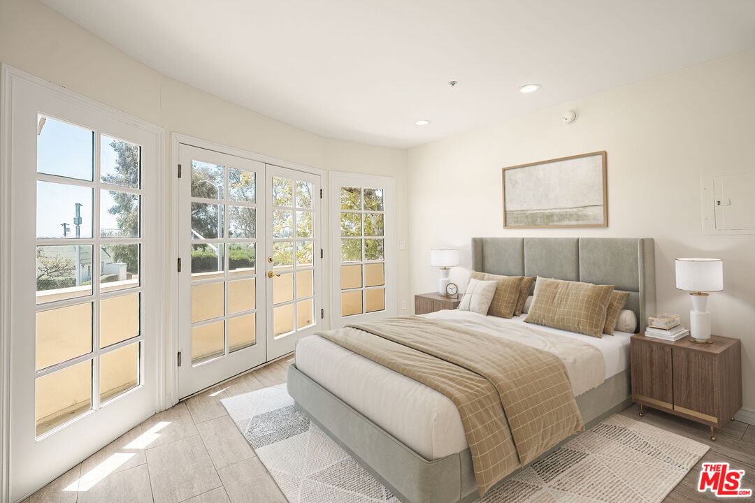 1278 S Camden Dr Unit: 103