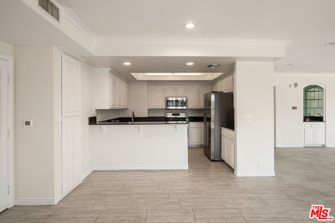 1278 S Camden Dr Unit: 103
