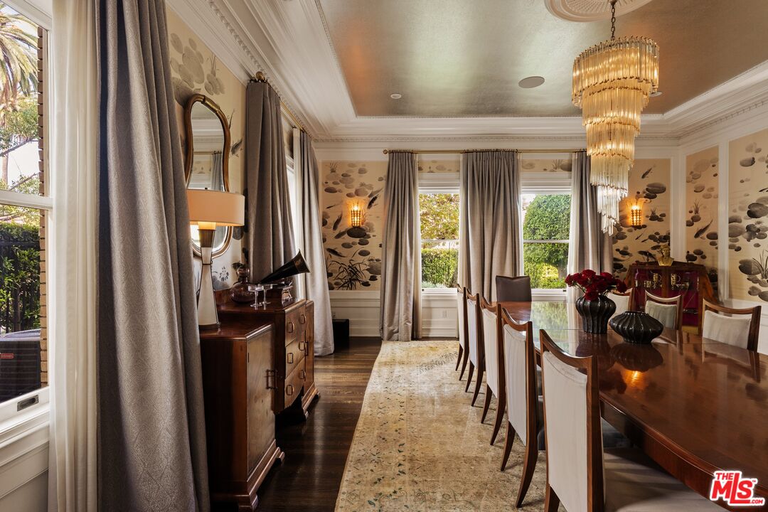 601 S Windsor Blvd
