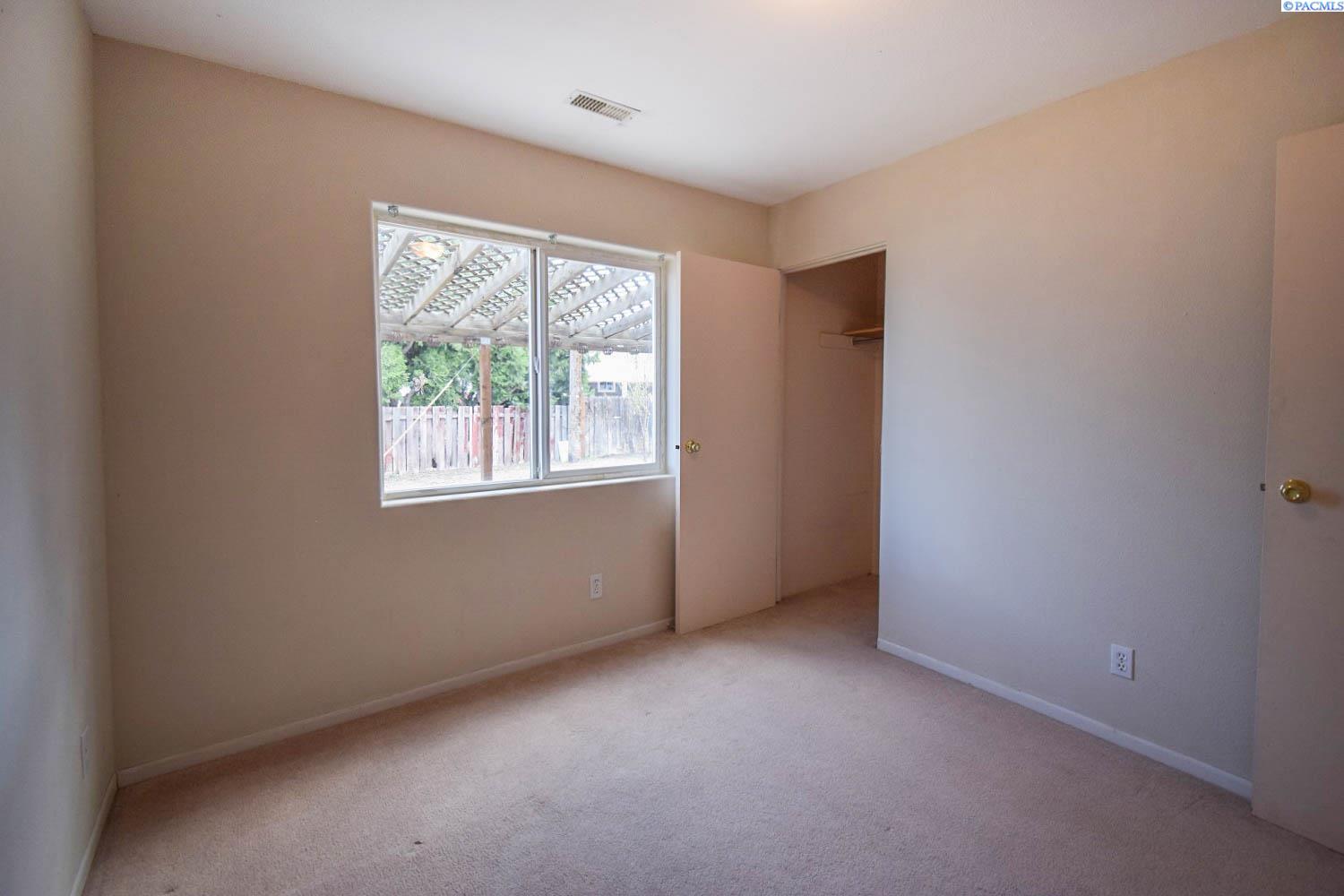 1202 Winslow
