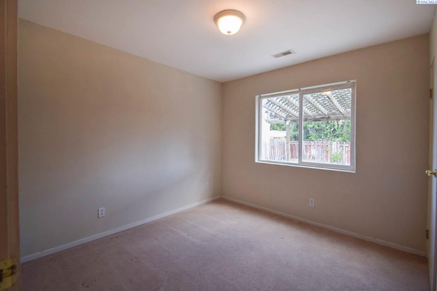 1202 Winslow
