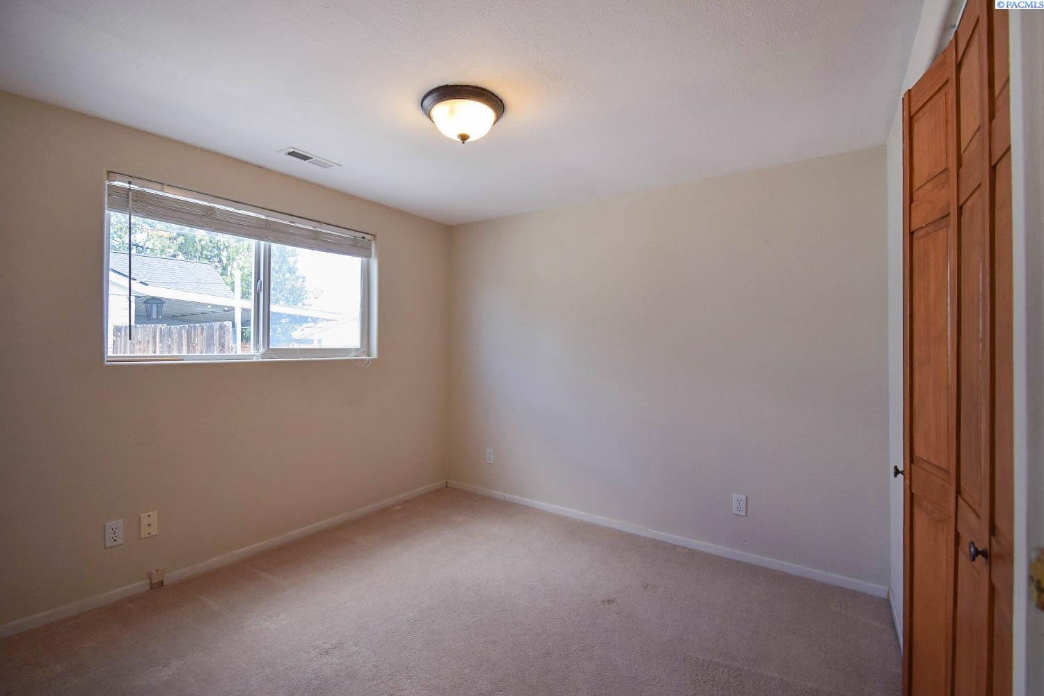 1202 Winslow