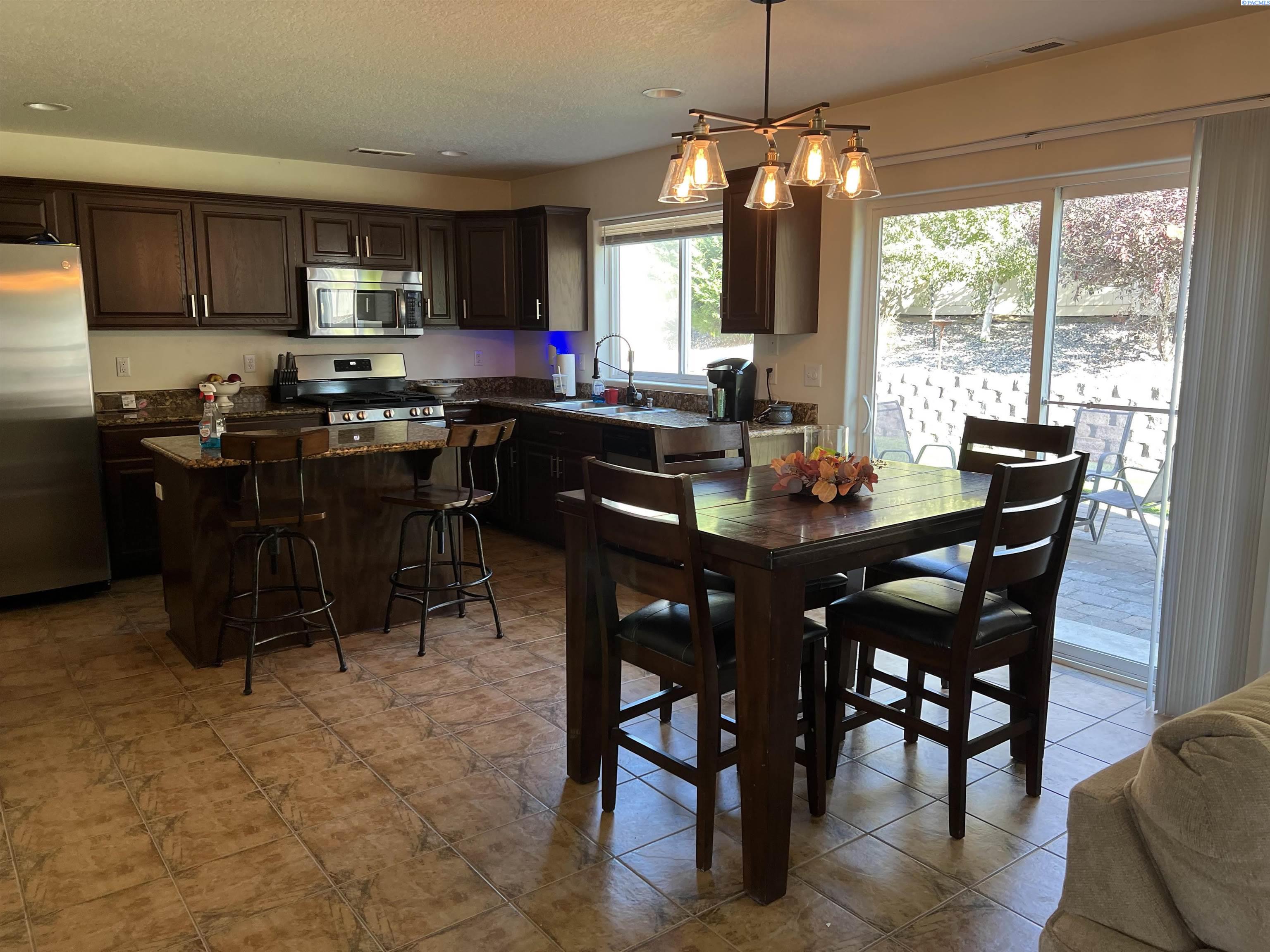 5805 Thistledown Dr.