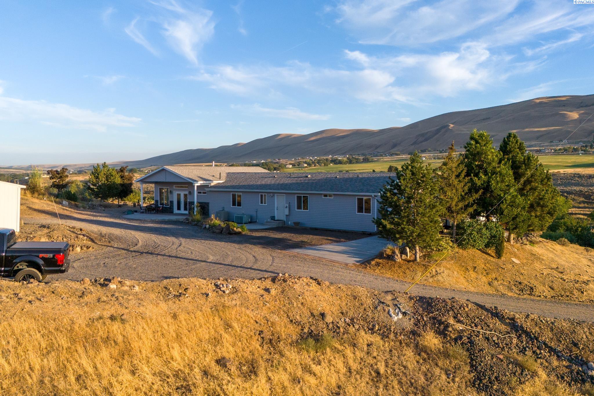 19903 W Corral Creek Rd.