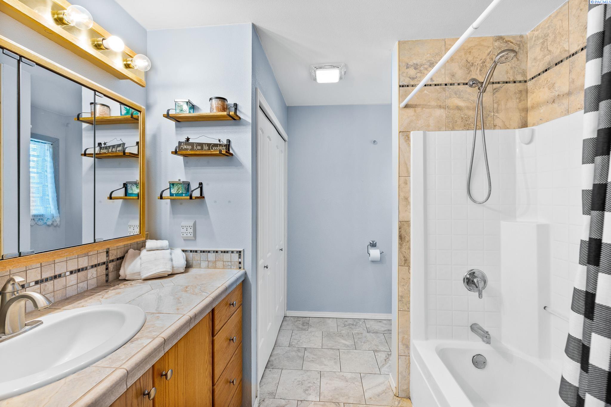 19903 W Corral Creek Rd.